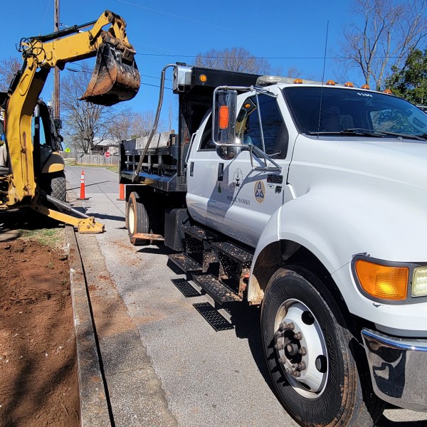 Sidewalk Replacement at Glendale Drive  and Liberty Way (20 March)